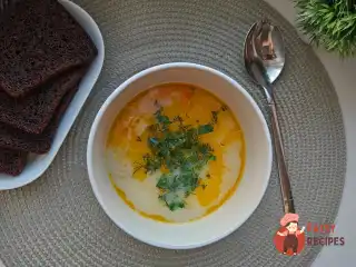 Простий рибний суп