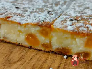 Сирна запіканка з родзинками без борошна