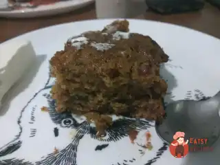 Пиріг з ревеню та полуниці