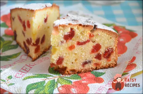 Кекс з вишнями