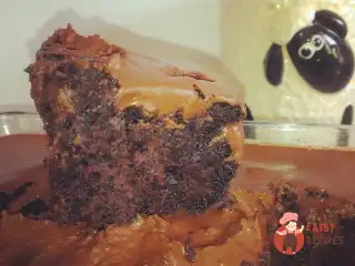 Кекс шоколадний із шоколадним мусом