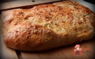 Пиріг Ароматний З Сиром Та Сиром