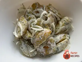 Крок 11: Салат з цибулею та картоплею