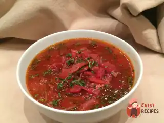 Борщ із качкою та грибами