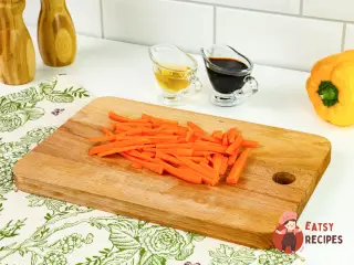 Крок 5: Тепла фунчоза з куркою та овочами