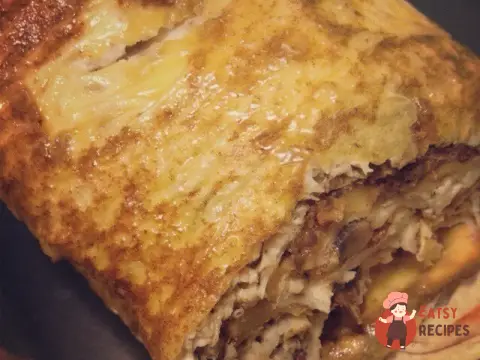 Запечений рулет з лаваша з куркою та грибами