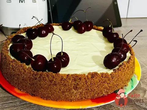 Чізкейк класичний