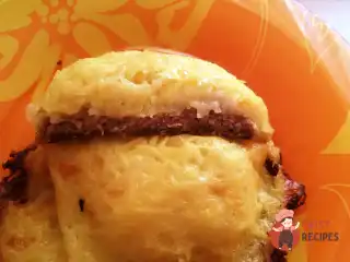 Стіжки з фаршем, картоплею та сиром