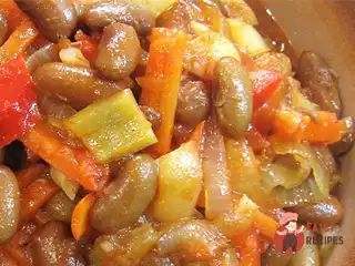 Овочеве рагу з квасолею