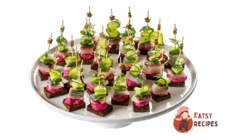 Канапе з оселедцем