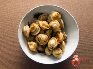 Пельмені з кропивою