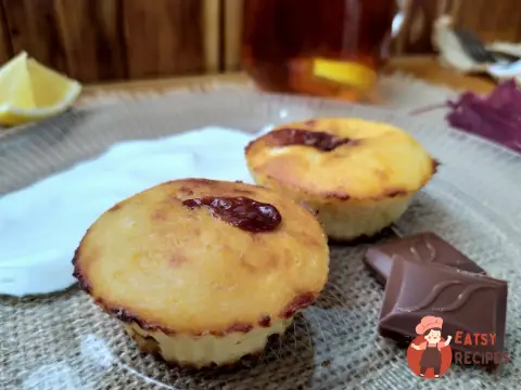 Сирники з шоколадом, запечені в духовці.
