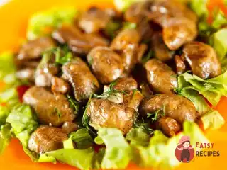 Салат зі свіжих печериць та м'яти