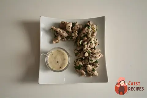 Філе страуса з травами та лимонно-вершковим соусом