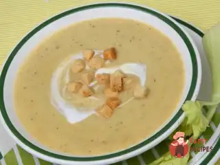 Грибний суп із мадерою