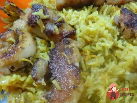 Рис каррі в кокосовому молоці з куркою анірійською
