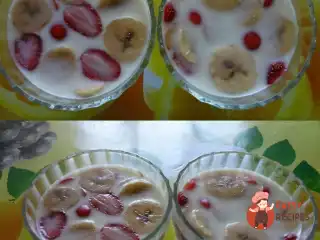 Кефірне желе із фруктами