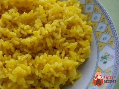 Ароматний рис на сковорідці