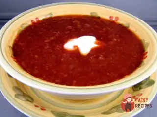 Червоний борщ із куркою