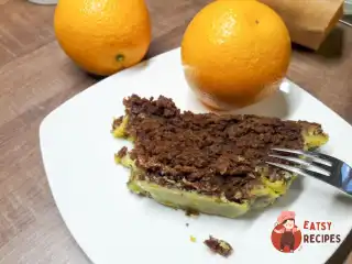 Шоколадно-гарбузовий кекс з імбирно-апельсиновою глазур'ю