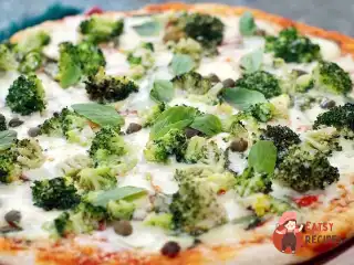 Піца з брокколі