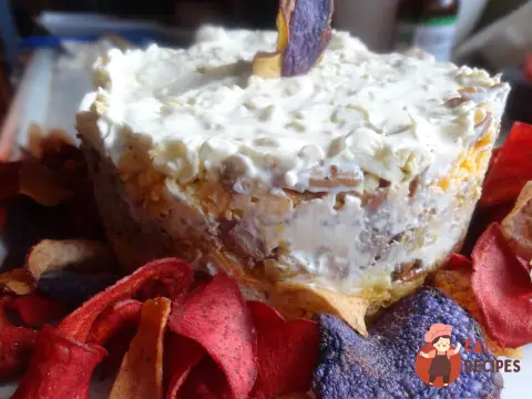 Салат листковий печінковий з опеньками