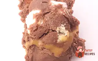 Шоколадне Морозиво З Маршмелоу, Мигдалем Та Карамельним Прошарком