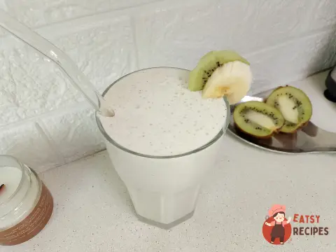 Білковий смузі з фруктами