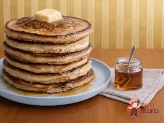 Панкейки з коричневим маслом