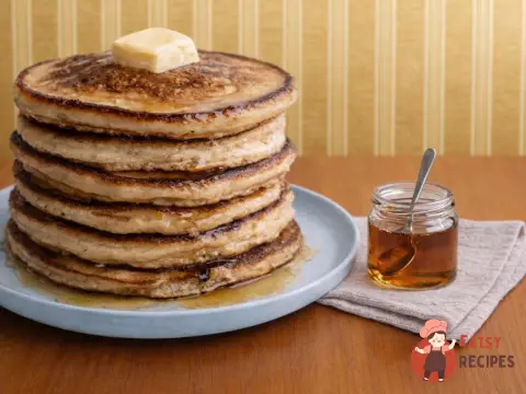 Панкейки з коричневим маслом