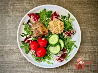 Стейки з філе качки з сочевицею в духовці