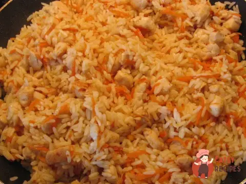 Мінімалістичний плов із куркою