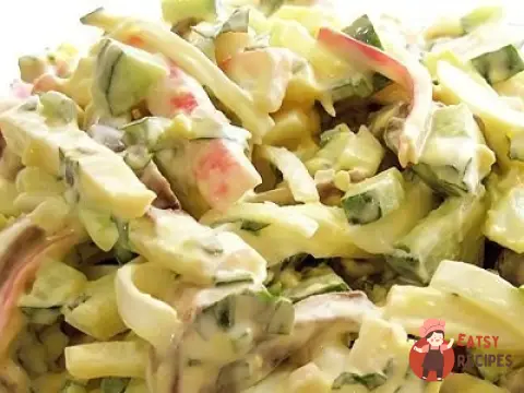 Грибний салат із крабовими паличками