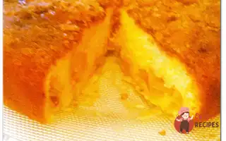 Яблучна шарлотка з цукровою скоринкою