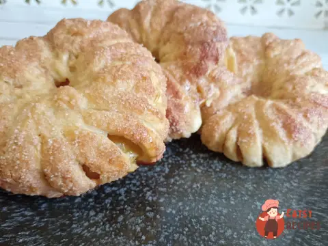 Яблучні кільця у листковому тісті як у Pinterest