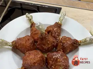 Куряча гомілка в хрусткій скоринці