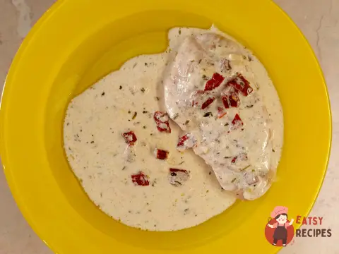 Курячі грудки у вершковому соусі