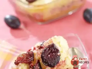 Різотто з кокосовим молоком та сливами, запеченими в марсалі з корицею.