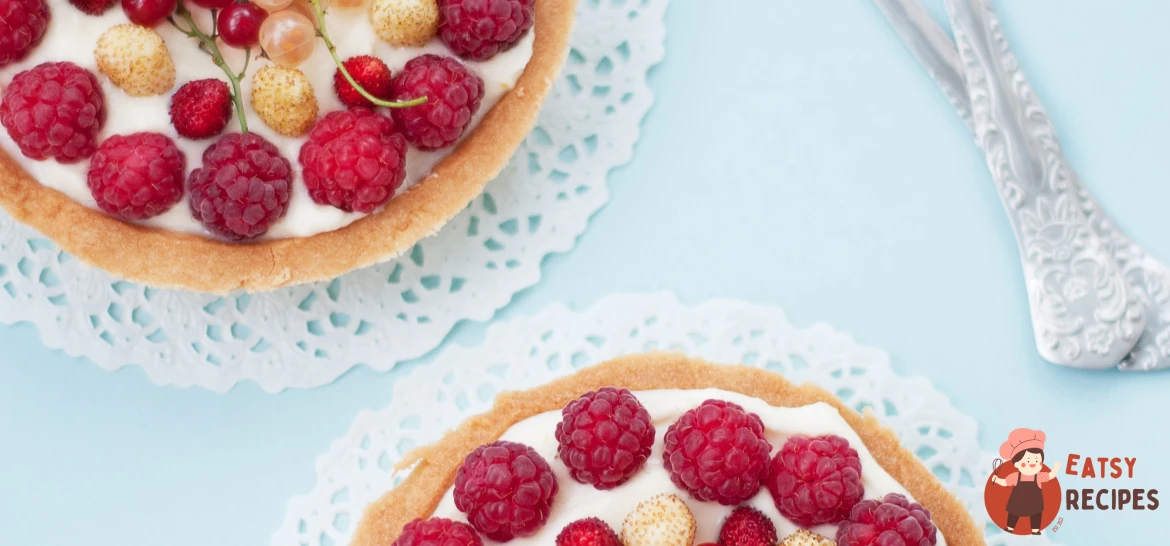 Тарталетки з ягодами та вершково-сирним кремом