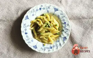 Пінне Зі Спаржею Та Яєчним Соусом
