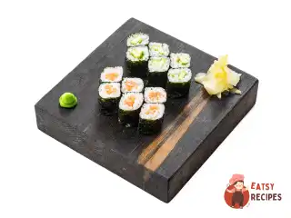 Роли з лососем