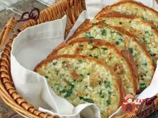 Запечений хліб із часником