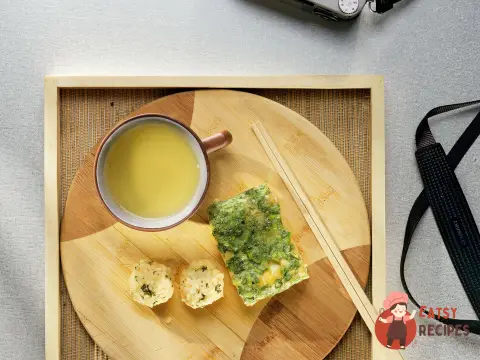 Рисові кульки із зеленим горошком
