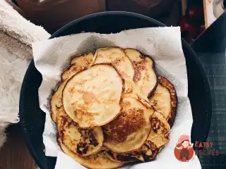 Кукурудзяні оладки на вершковому маслі