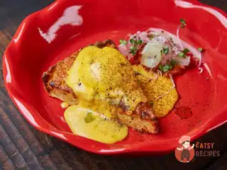 Пиріг з кроликом та соусом Чеддер