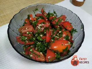 Крок 10: Помідори з часником і зеленню