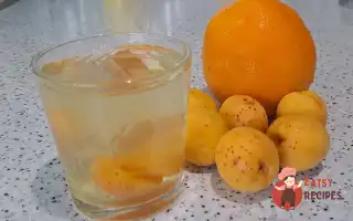 Абрикосовий Компот На Зиму З Апельсином Та Корицею.