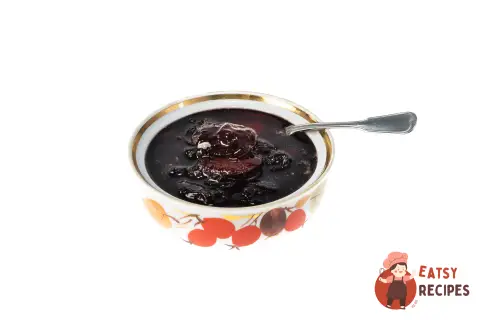 Сливове варення з ромовими родзинками