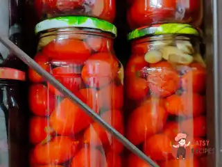 Мариновані помідори на зиму