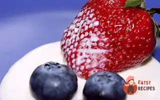 Чорниця І Полуниця З Лимонним Соусом